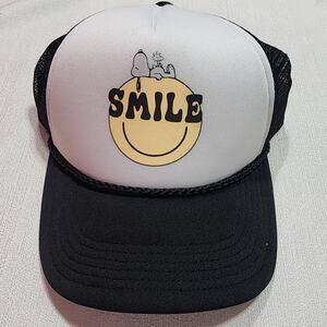 Snoopy smile foam trucker hats snapback